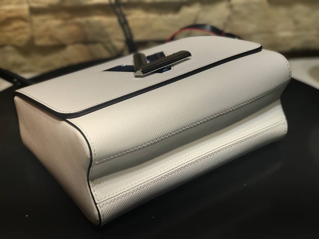 Louis Vuitton Twist MM Bag White M50296 Replica