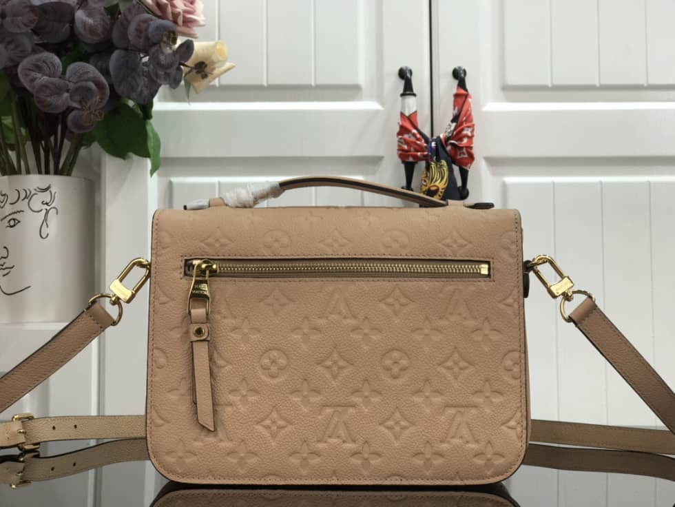 Best Replica Louis Vuitton Pochette Metis Marine Leather M44071 Replica Shoulder Bag(ColaReps)