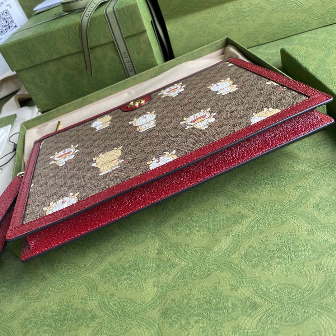 Gucci Doraemon x Gucci Pouch Clutch Replica 647804