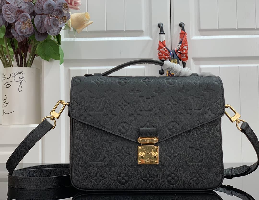 Louis Vuitton Pochette Metis Marine Leather Dark Blue M44071 Replica Shoulder Bag