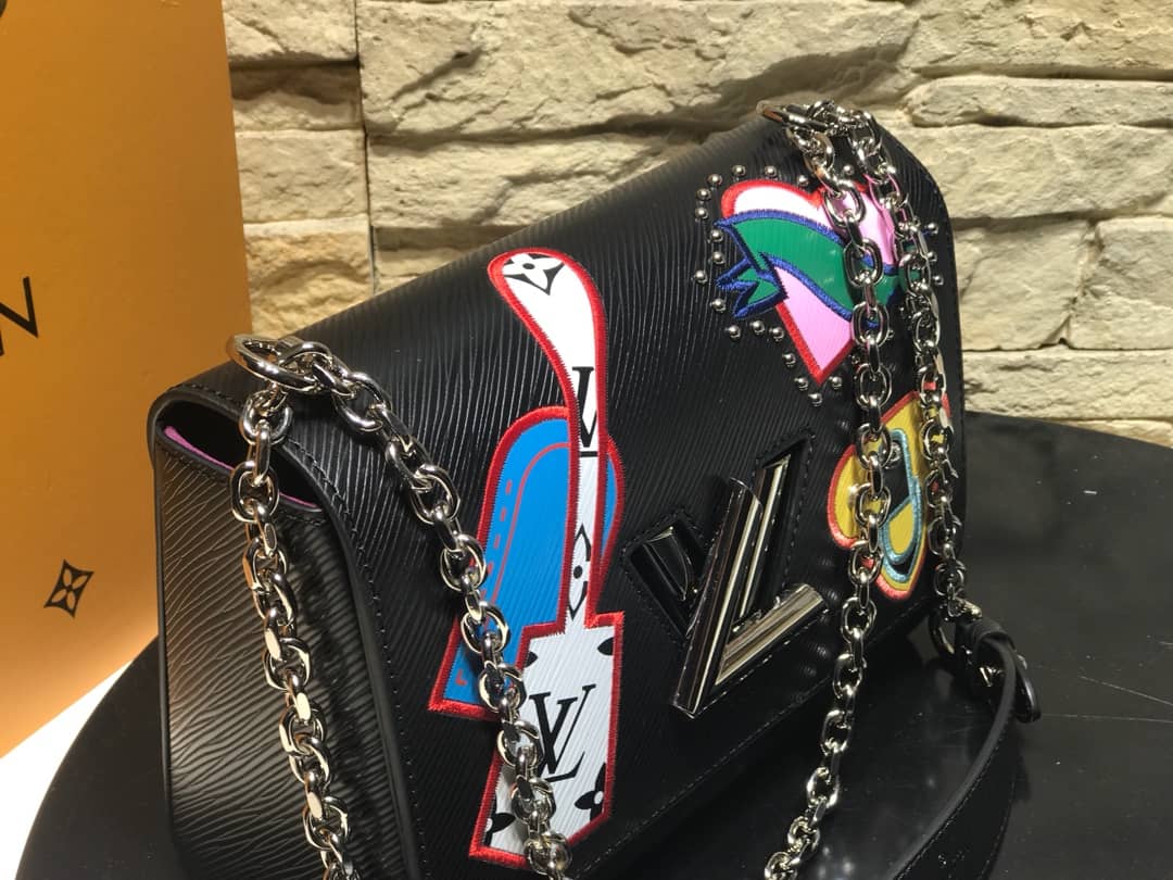 Louis Vuitton Twist MM Bag Black M50296 Replica