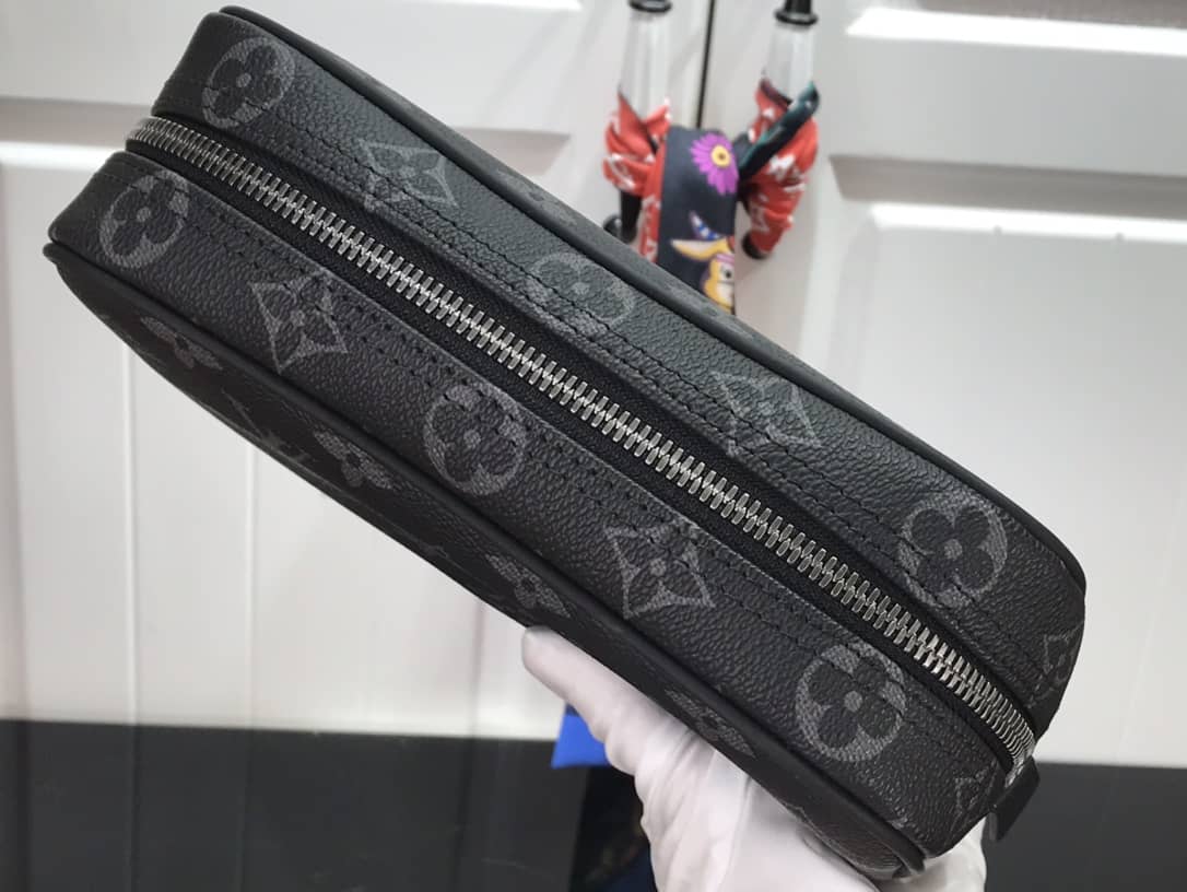Louis Vuitton Monogram Eclipse Toiletry Pouch M483384