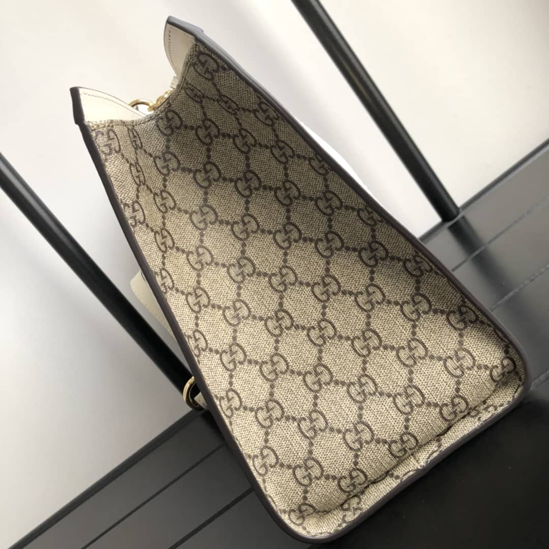 Gucci Padlock Medium GG Supreme Shoulder Bag Replica Gray White 479197