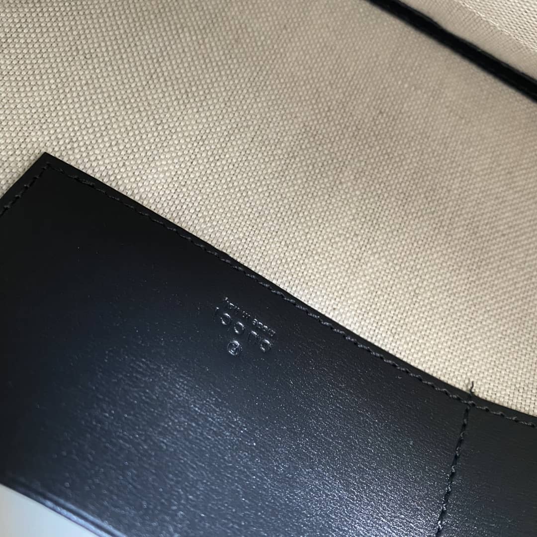 Gucci GG Marmont Leather Pouch Replica 475317