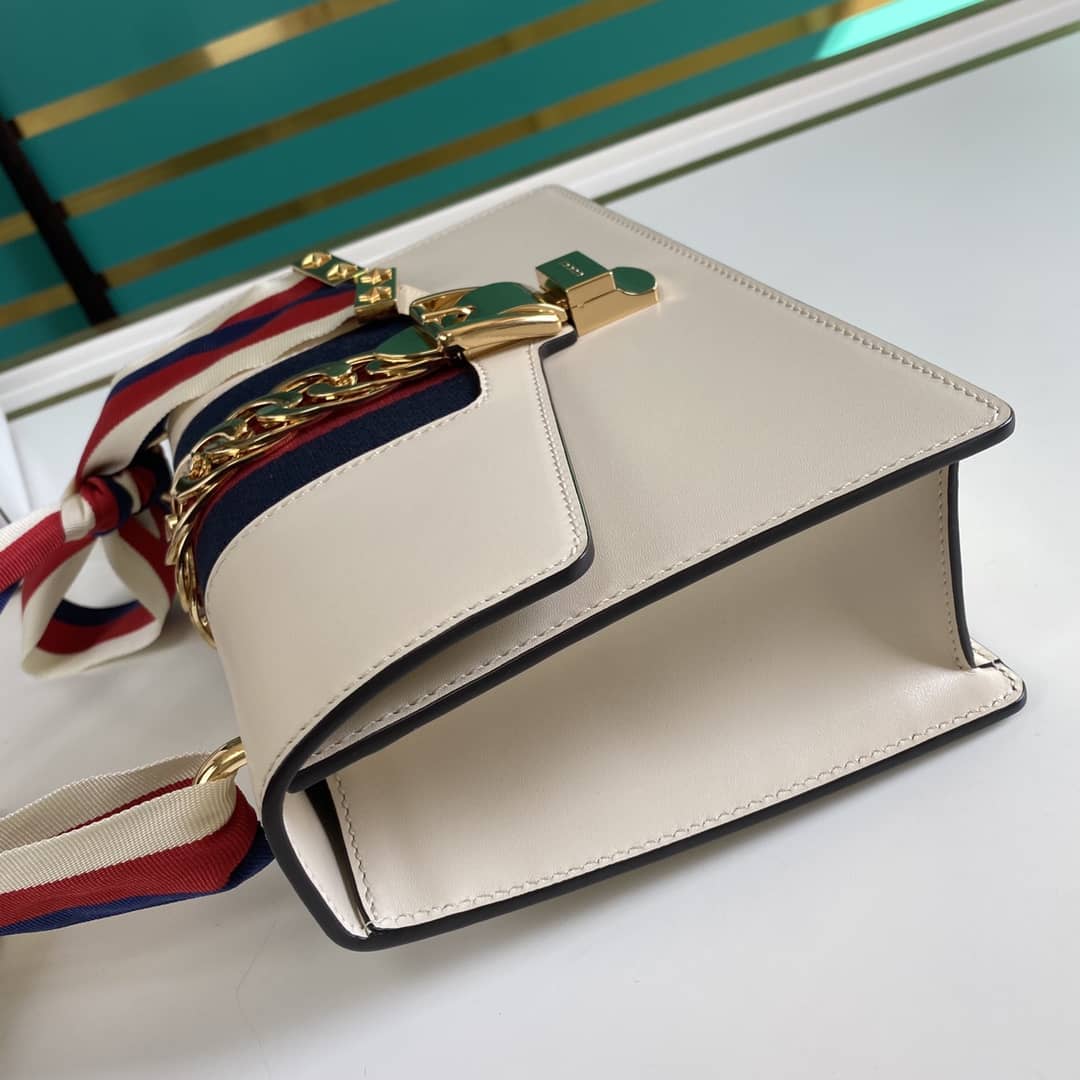 Gucci Sylvie Small Shoulder Bag Replica 421882