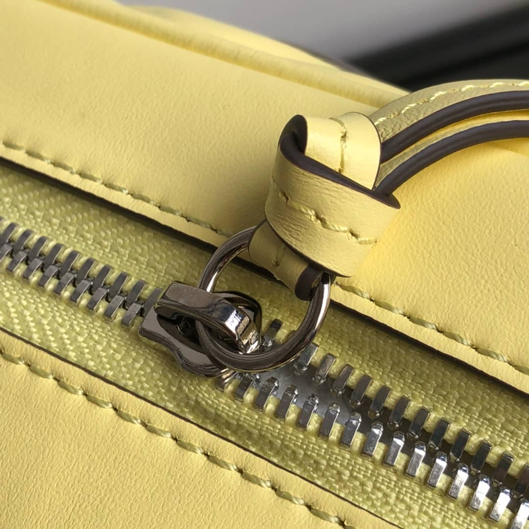 Gucci Handbag Dupes GG Marmont Small Shoulder Handbag Camera Bag Replica Yellow 447632