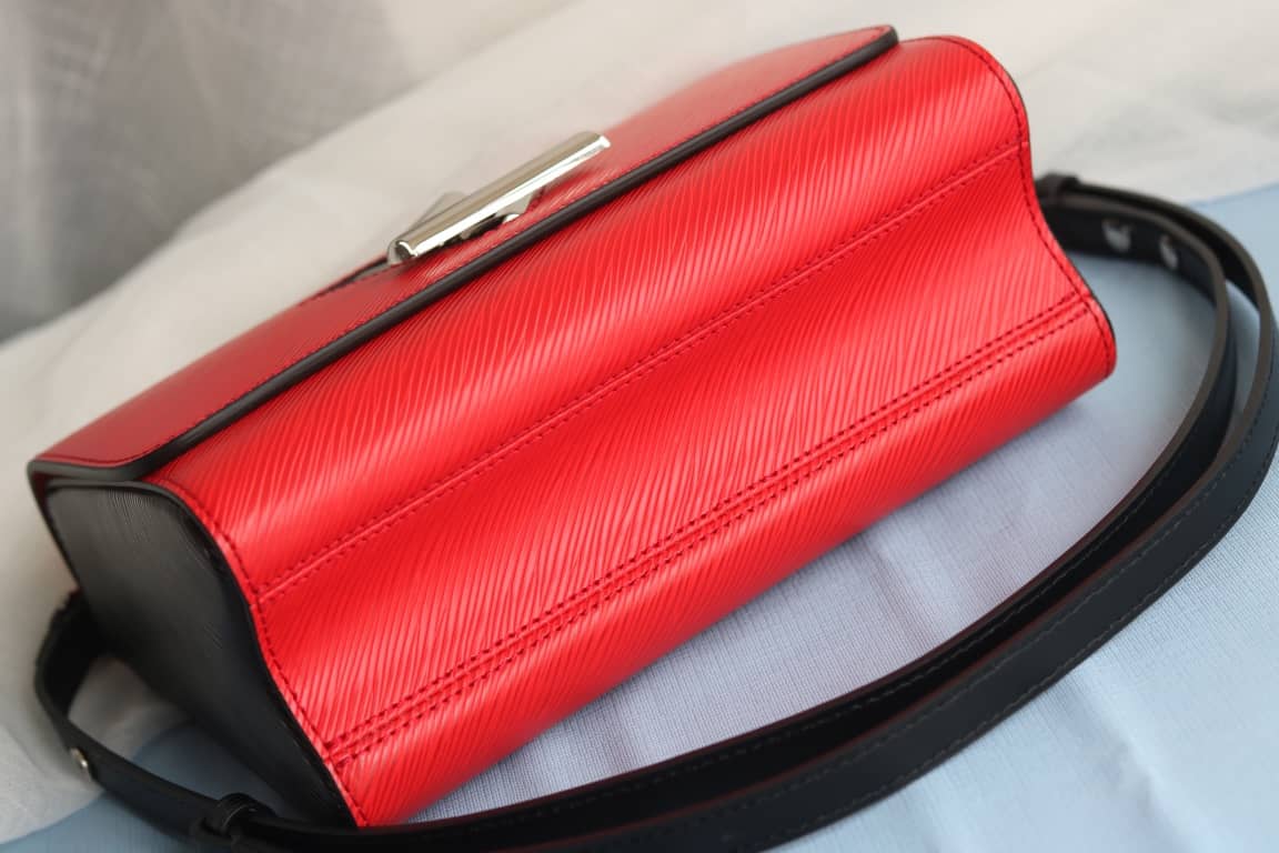 Louis Vuitton Twist Epi Handbag Replica