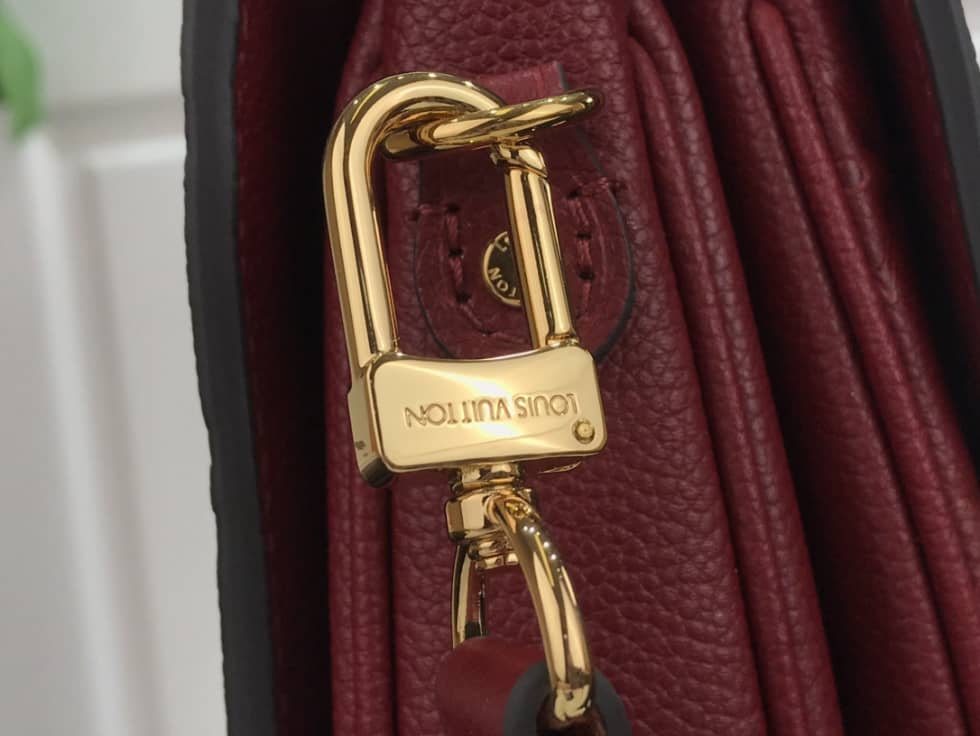 Louis Vuitton Pochette Metis Marine Leather Red M44071 Replica Shoulder Bag