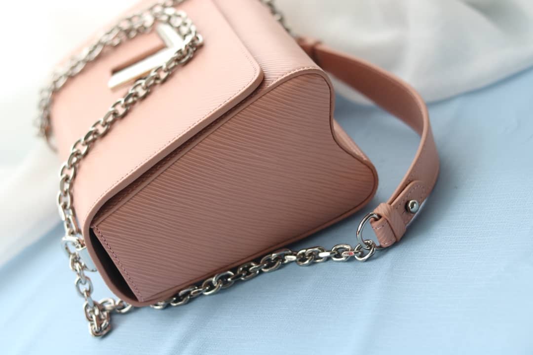 Louis Vuitton Replica Twist MM Epi Leather M50280 Bag