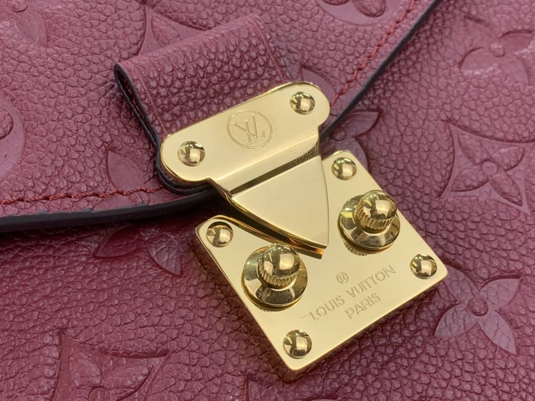 Louis Vuitton Pochette Metis Marine Leather M44071 Replica Shoulder Bag