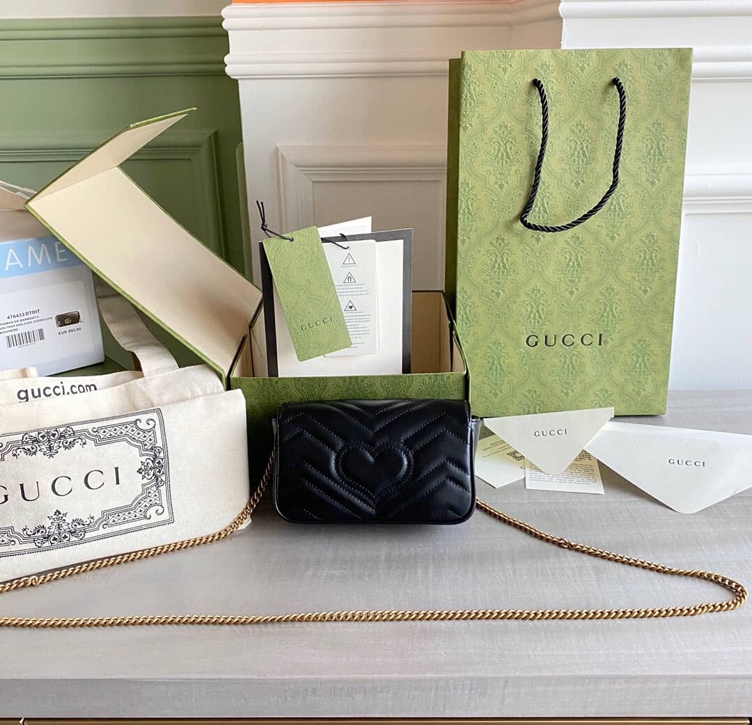 Gucci GG Marmont Matelasse Leather Mini Shoulder Bag Replica Black 476433