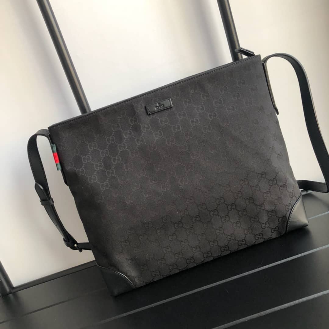 Gucci GG Canvas Shoulder Bag Replica Black 308930