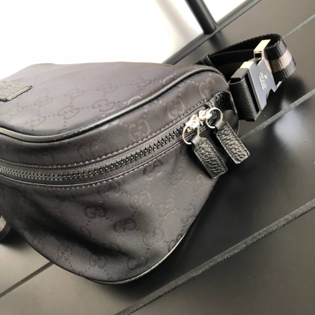 Gucci GG Supreme Belt Bag Replica Black 449132