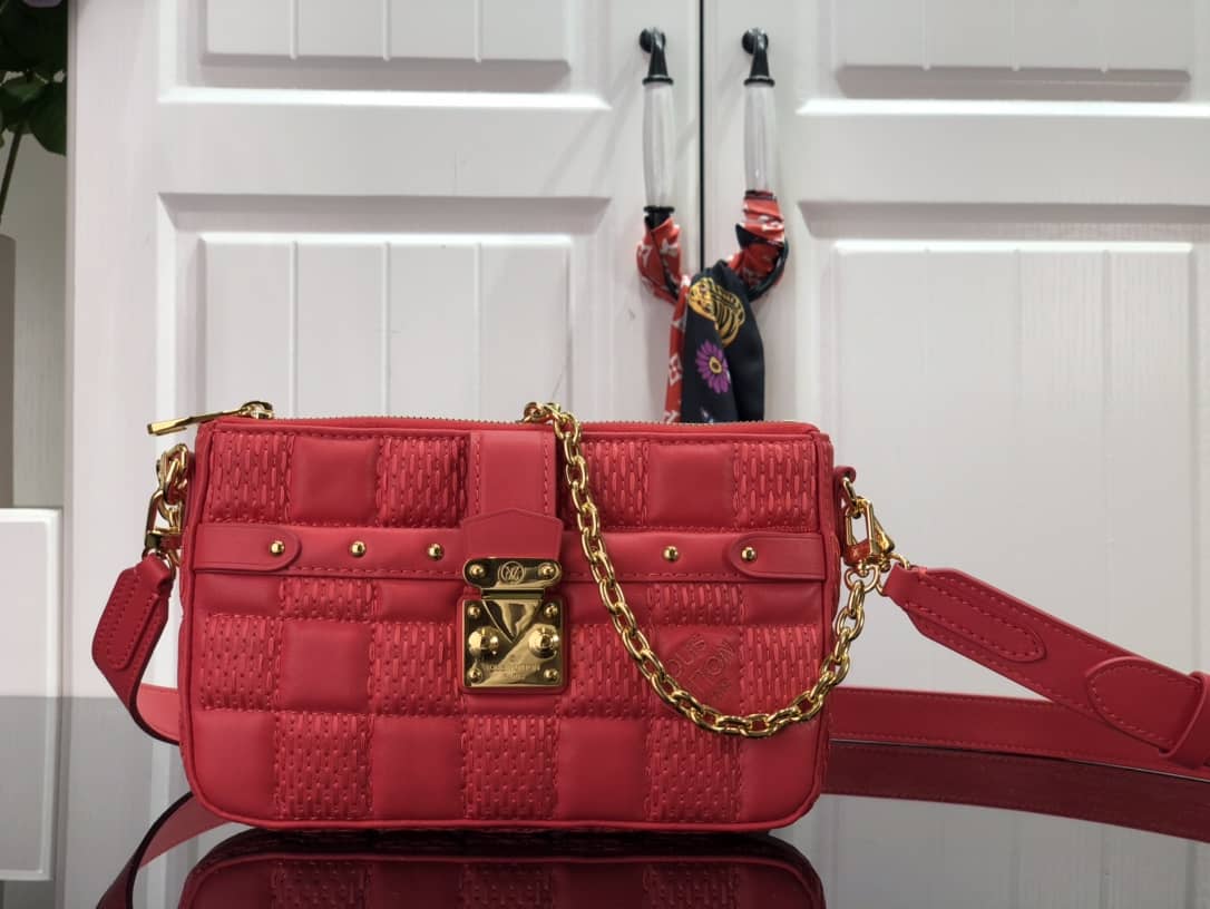 Louis Vuitton Pochette Troca Replica Shoulder Bag Red M59046