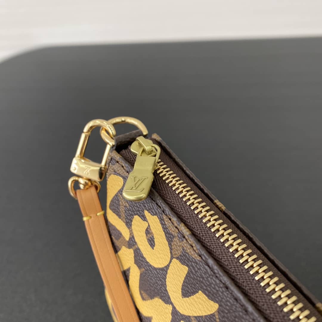 Louis Vuitton Pochette Dupe 2001 Pochette Accessories Graffiti Monogram Bag M51980