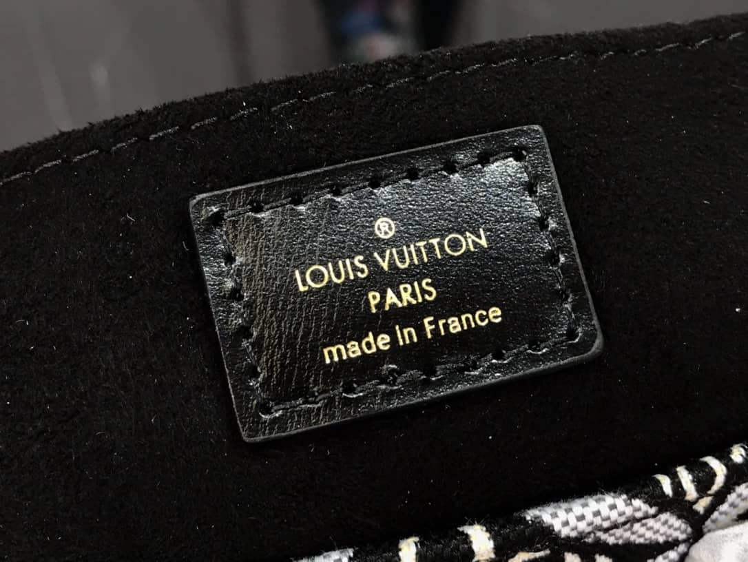 Louis Vuitton Monogram Petit Sac Plat 2Way Replica Shoulder Bag Black M69442