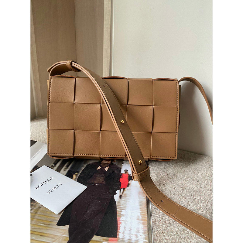 Bottega Veneta Bag Dupe 2108SF0251