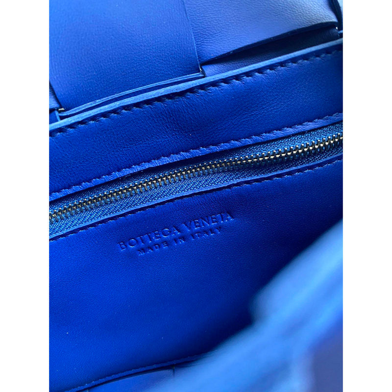 Bottega Veneta Bag Dupe 2108SF0225