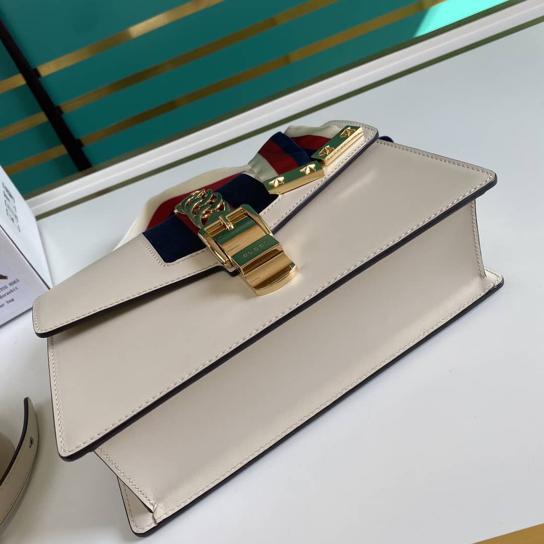 Gucci Sylvie Small Shoulder Bag Replica 421882