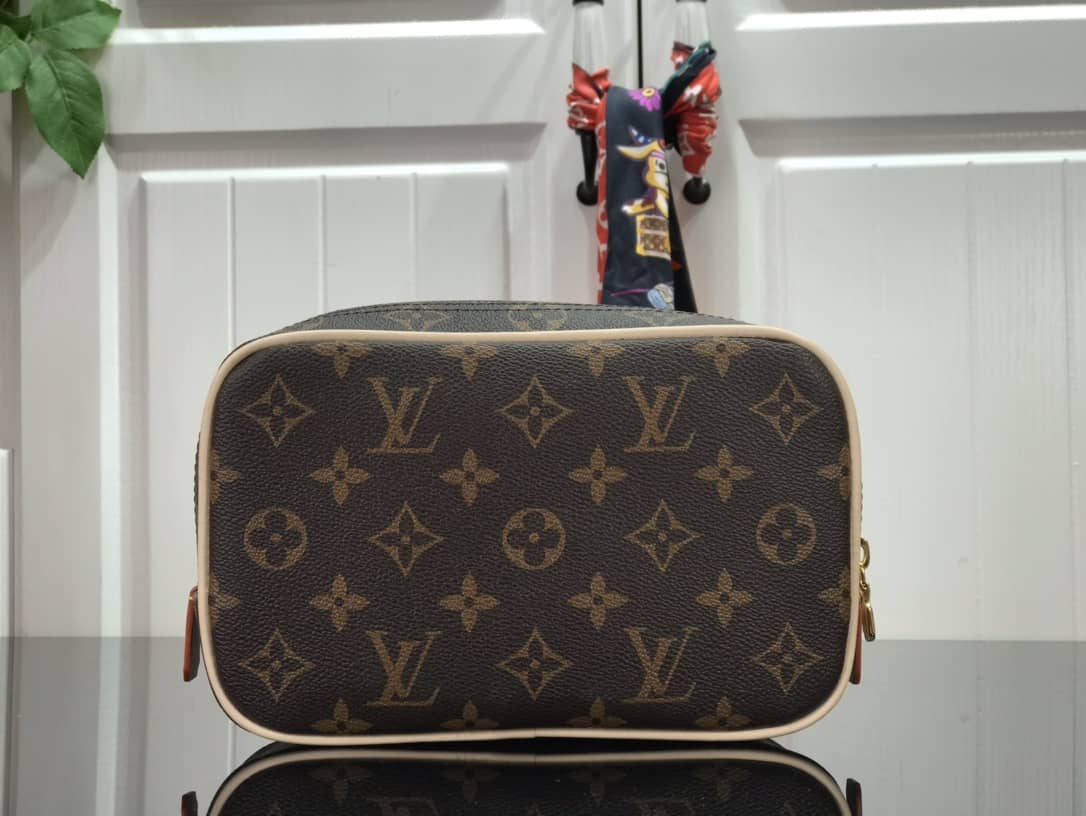 Louis Vuitton Toiletry Trousse Damier Pouch PM Replica N47522