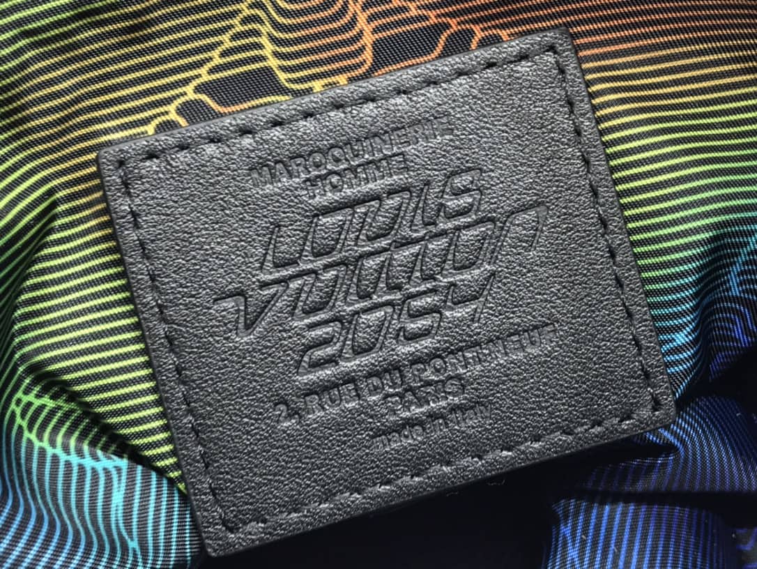 Louis Vuitton 2054 Expandable Polochon Replica Bucket Bag M45604