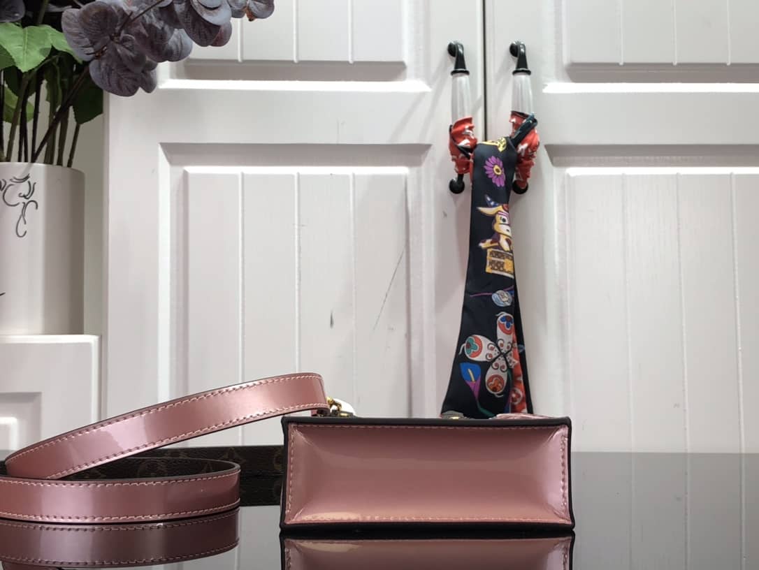 Louis Vuitton Petit Sac Plat Flat Shoulder Bag Replica Pink M80169