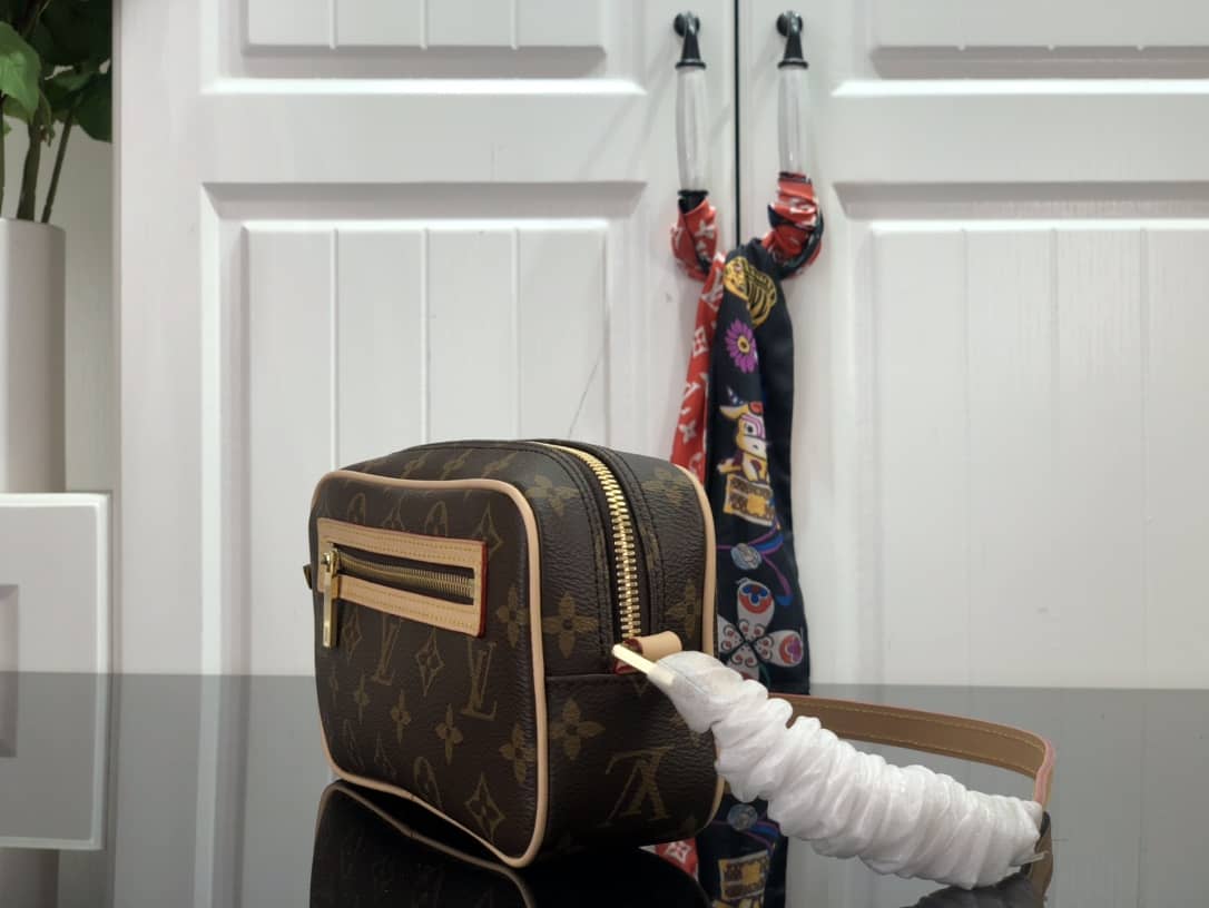 Louis Vuitton Pochette Cite Monogram Replica  Shoulder Bag M51183