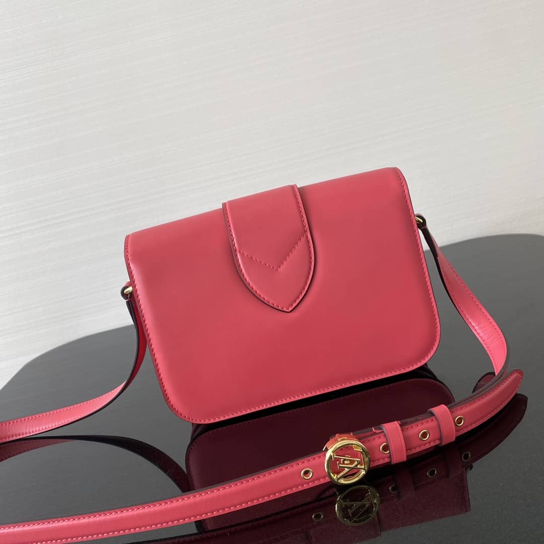 Louis Vuitton Pont 9 Leather Crossbody Bag M55948