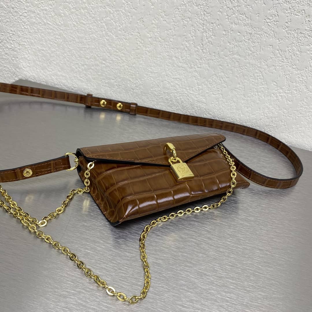 Louis Vuitton 7 Star Chain Clutch Bag Brown