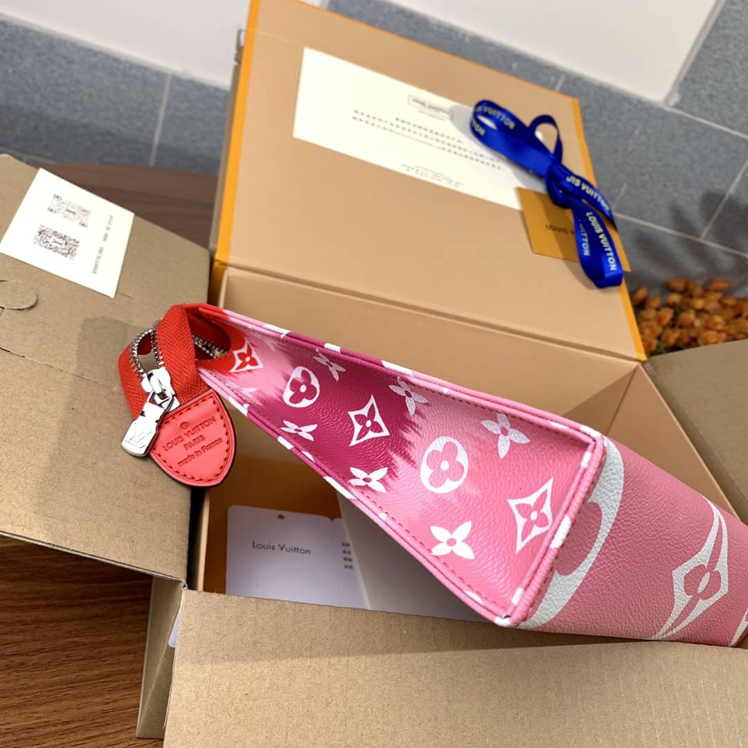 Louis Vuitton Tie Dye Escale Pochette Monogram Canvas Replica M69136