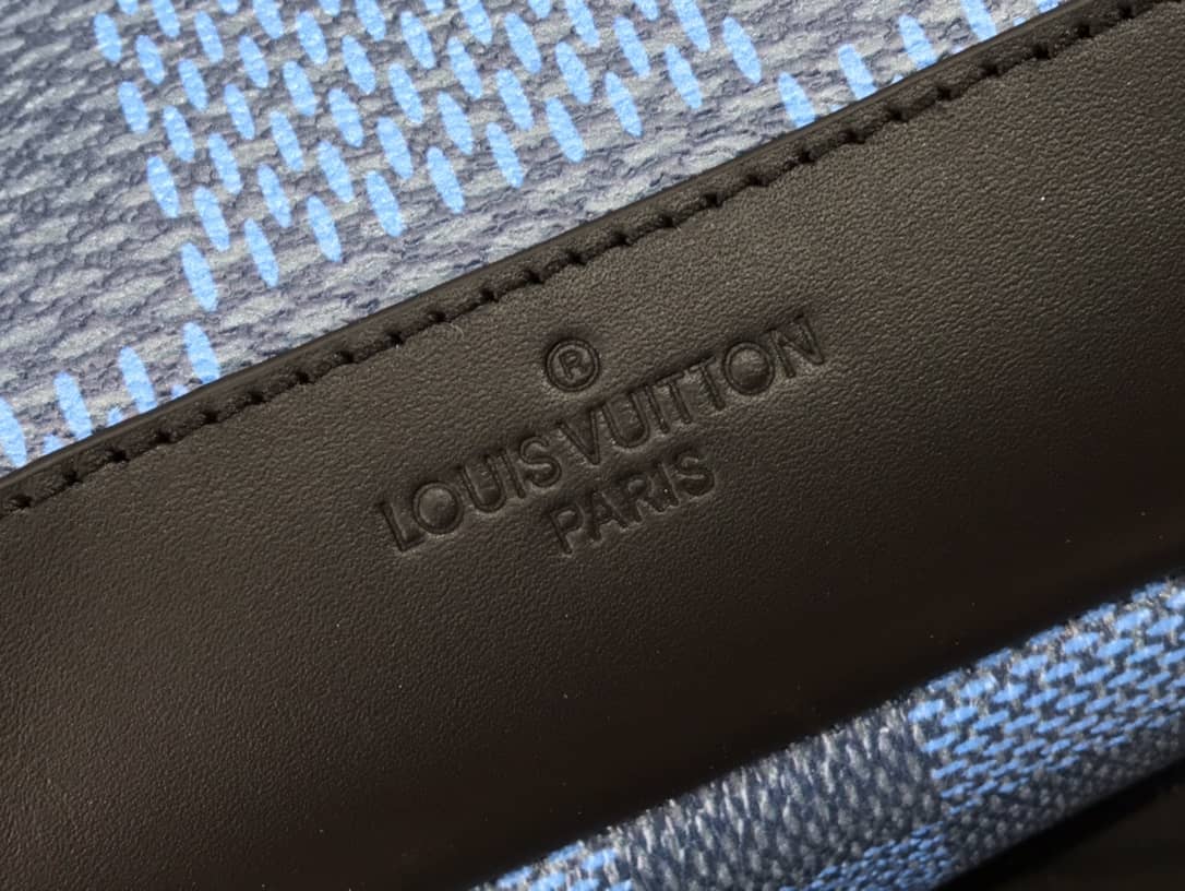 Louis Vuitton Damier Infini Avenue Slingbag Replica N50038