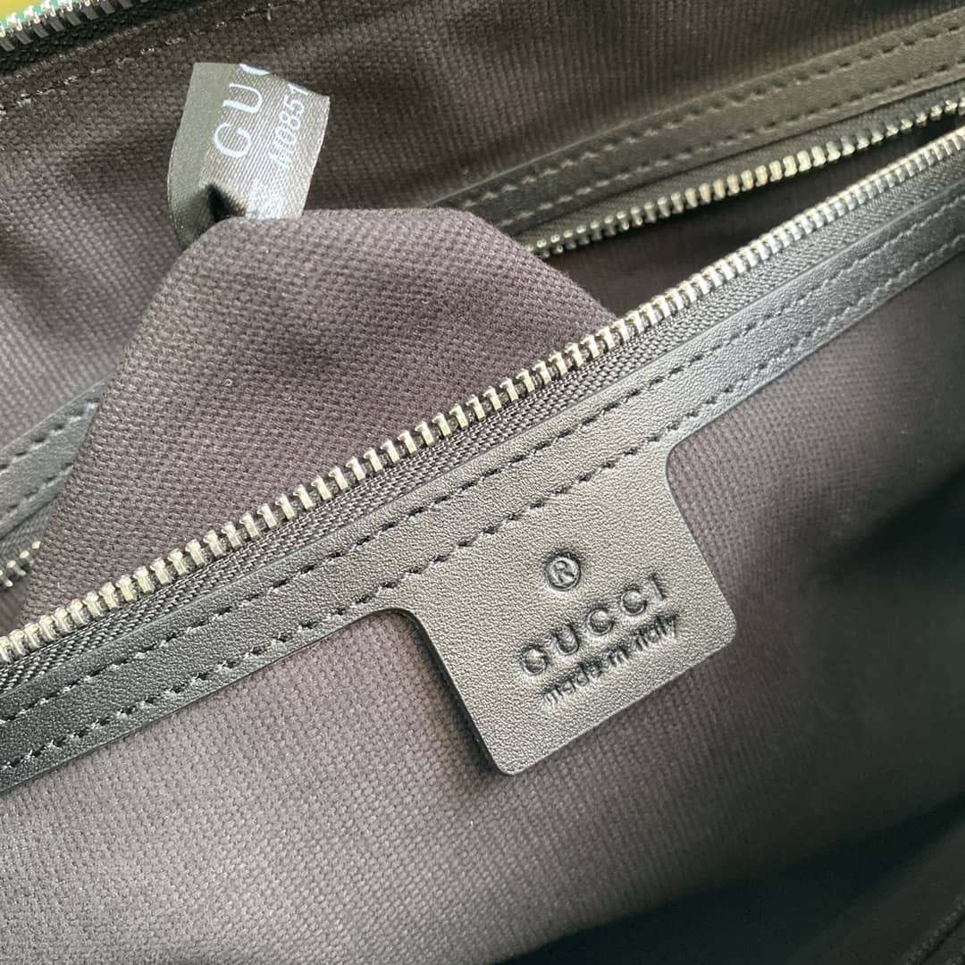 Gucci Supreme GG Messenger Shoulder Bag Replica 474139