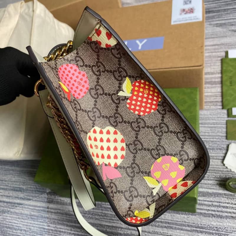 Gucci Padlock Small GG Supreme Canvas Shoulder Bag Replica Brown 498156