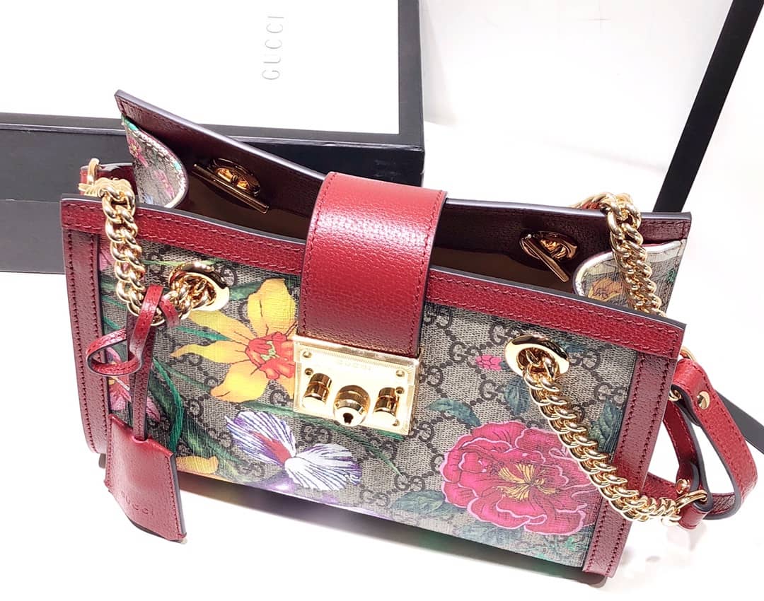 Gucci Padlock Small GG Supreme Canvas Shoulder Bag Replica Red 498156