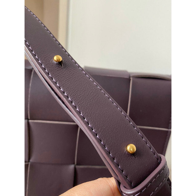 Bottega Veneta Bag Dupe 2108SF0224