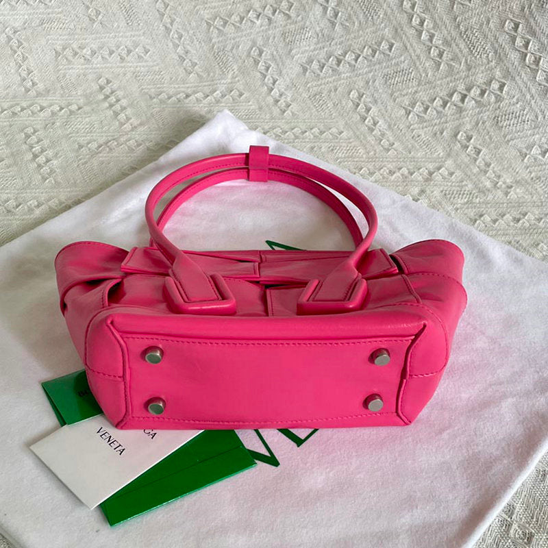 Bottega Veneta Bag Dupe 2108SF0255