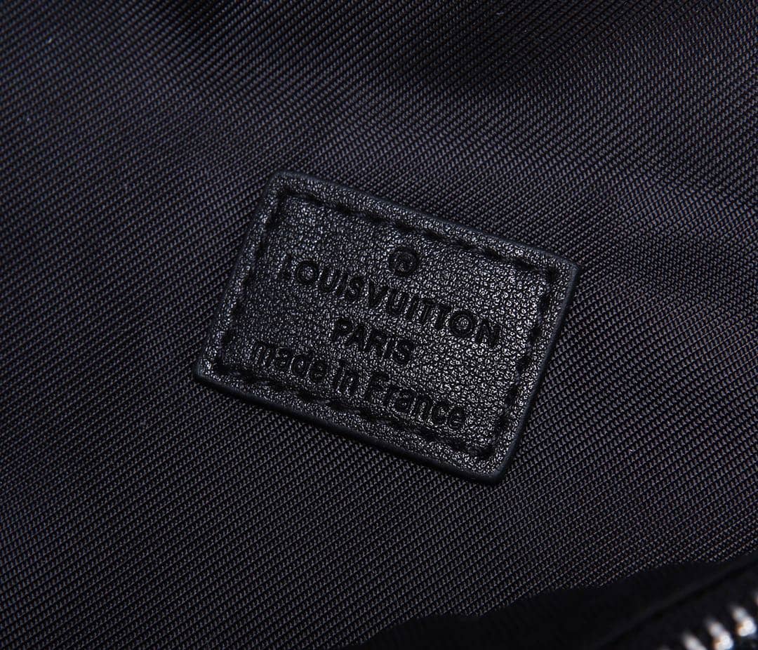 Louis Vuitton Monogram Eclipse Discovery Replica Waist Bag Black M44336