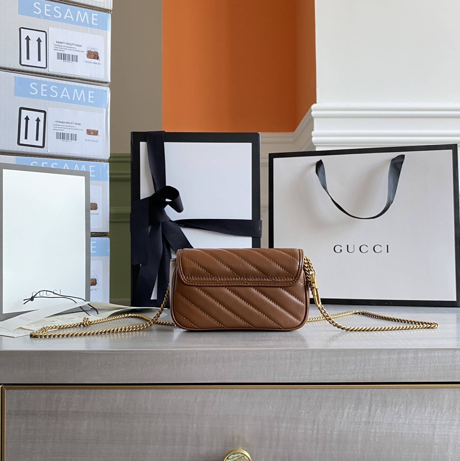 Gucci GG Marmont Matelasse Leather Mini Shoulder Bag Replica Brown 476433