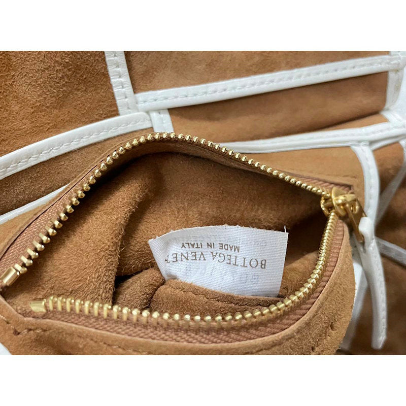 Bottega Veneta Bag Dupe 2108SF0257