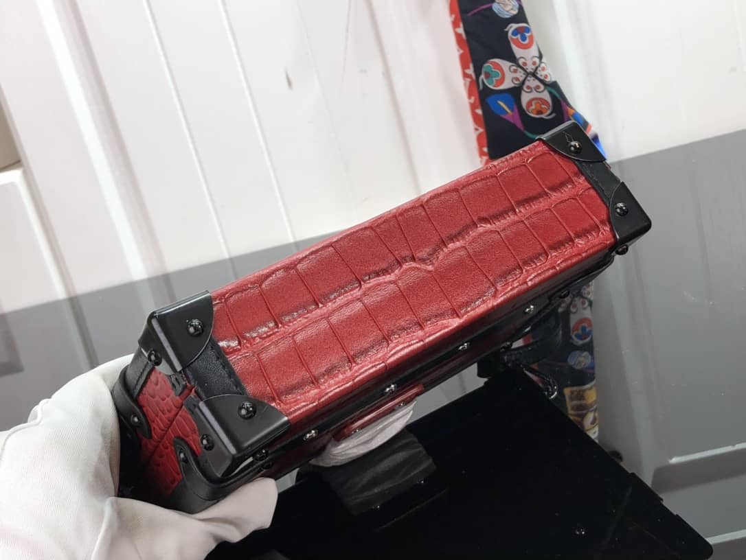 Louis Vuitton Petite Malle Brilliant Alligator Leather Replica Handbag Red N93817