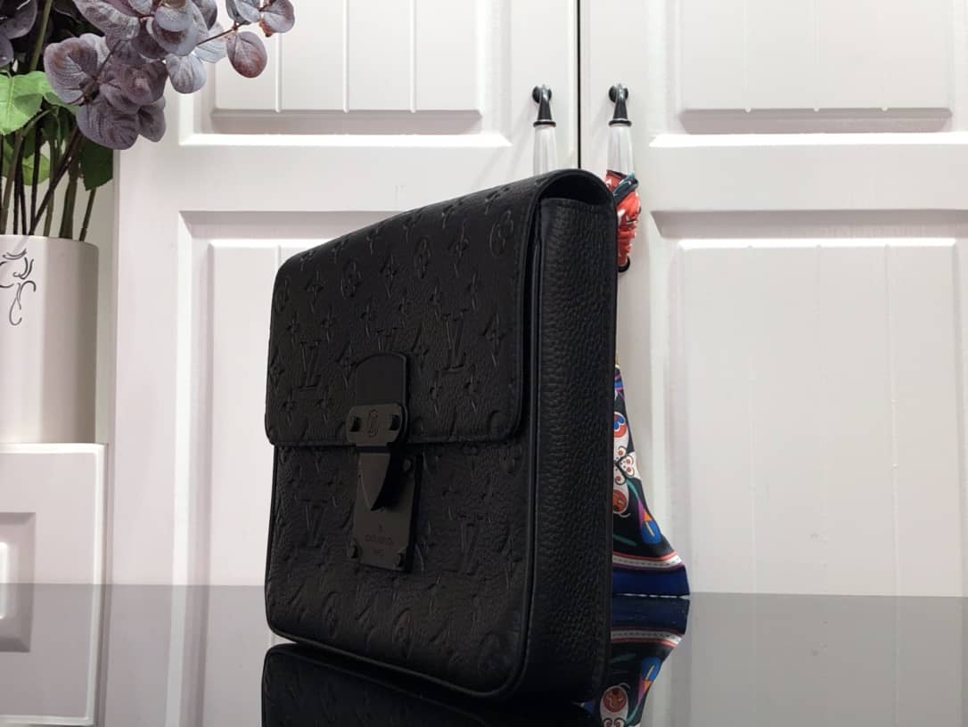 Louis Vuitton S Lock A4 Monogram Taurillon Cowhide Leather Pouch Replica Black M80582