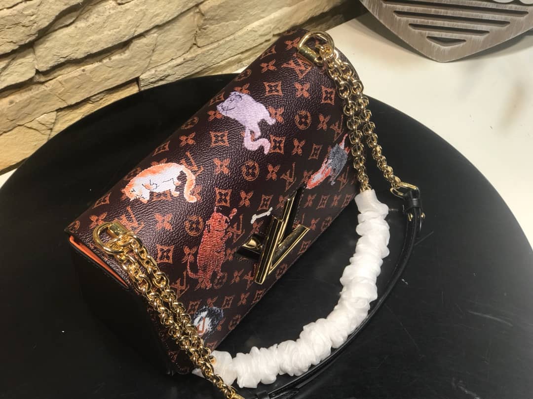 Louis Vuitton Twist Epi Handbag Replica