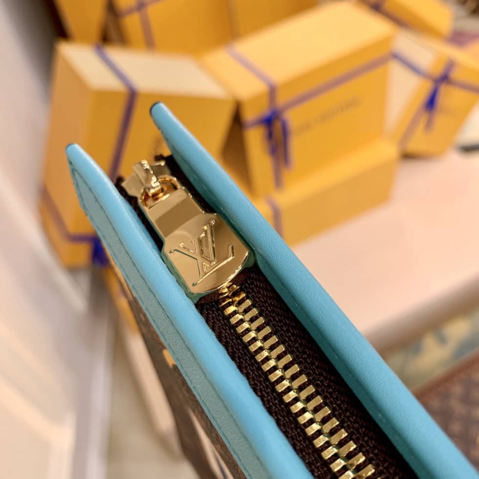 Louis Vuitton Pochette Voyage Monogram Brown M81204 Replica