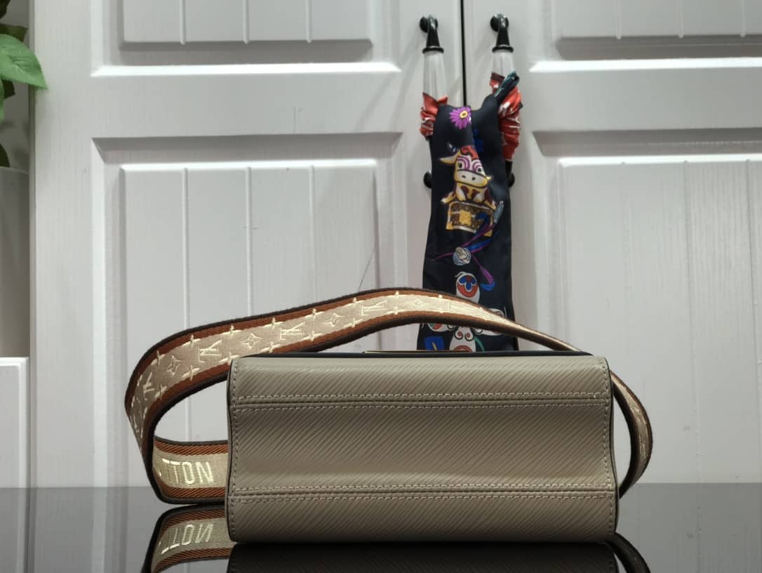 Louis Vuitton Epi leather Twist PM Replica Handbag M57049