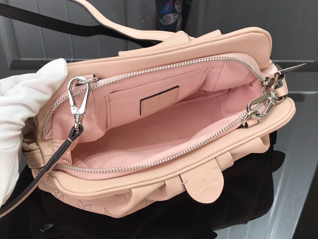 Louis Vuitton Scala Mini Replica Pouch Pink M80092