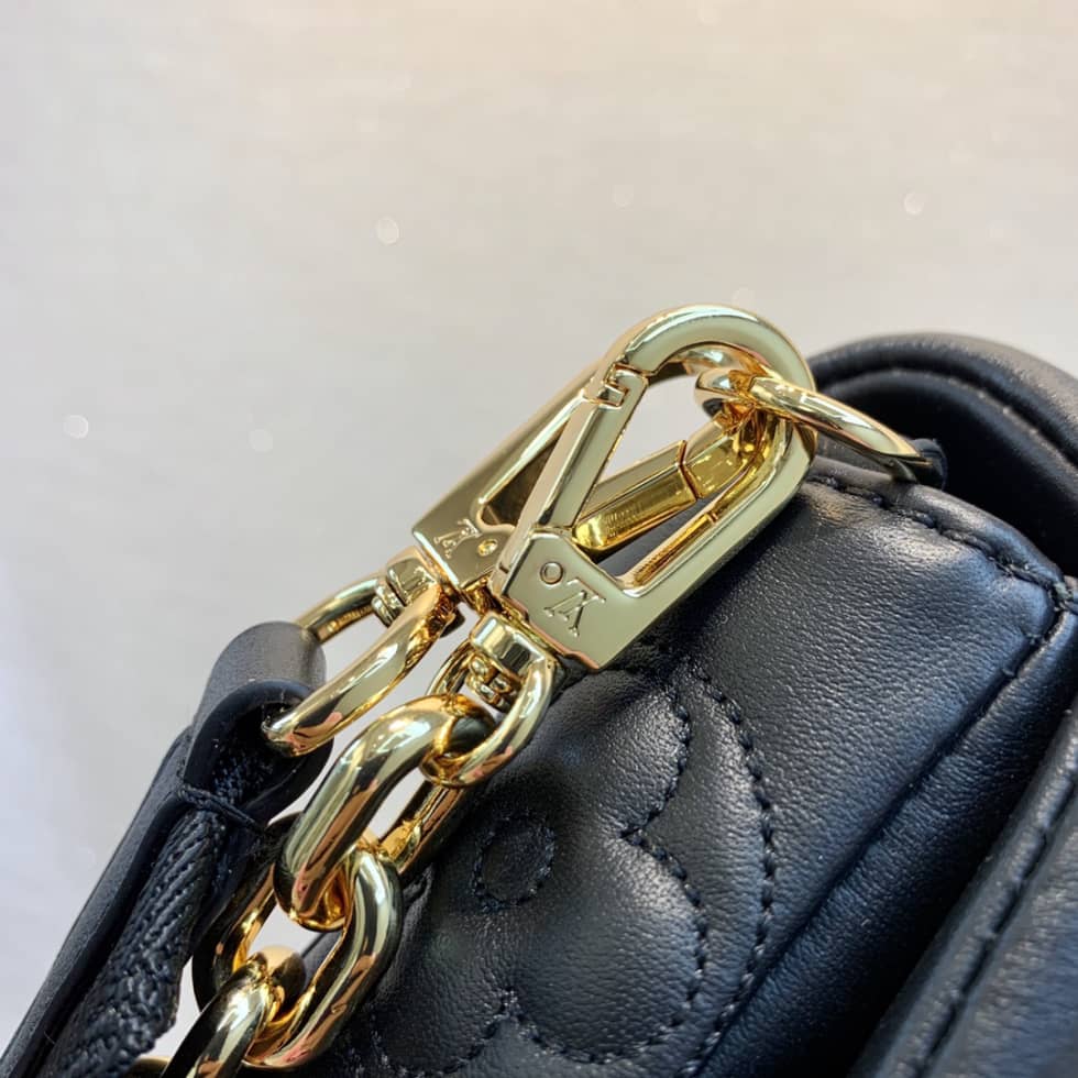 Louis Vuitton Wallet On Strap Bubblegram Black M81398 Replica