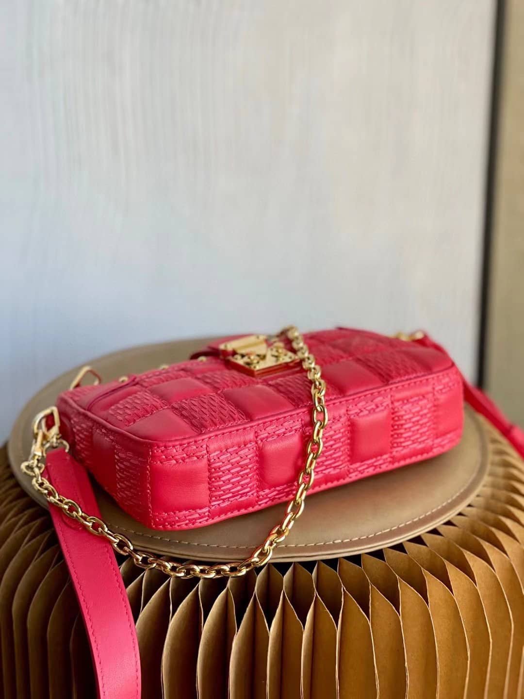Louis Vuitton Pochette Troca Red M59049 Replica Crossbody Bag
