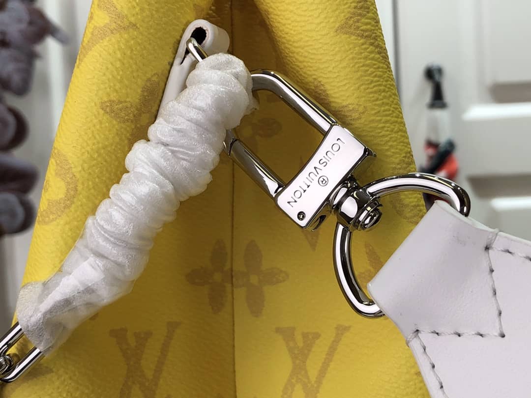 Louis Vuitton “Tourist Vs Purist” Tote Bag