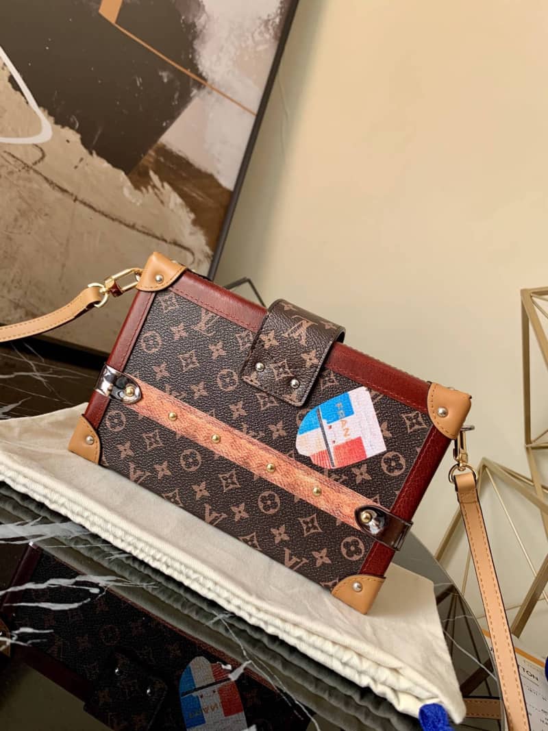 Louis Vuitton Monogram Canvas Petite Malle Replica Bag M52737