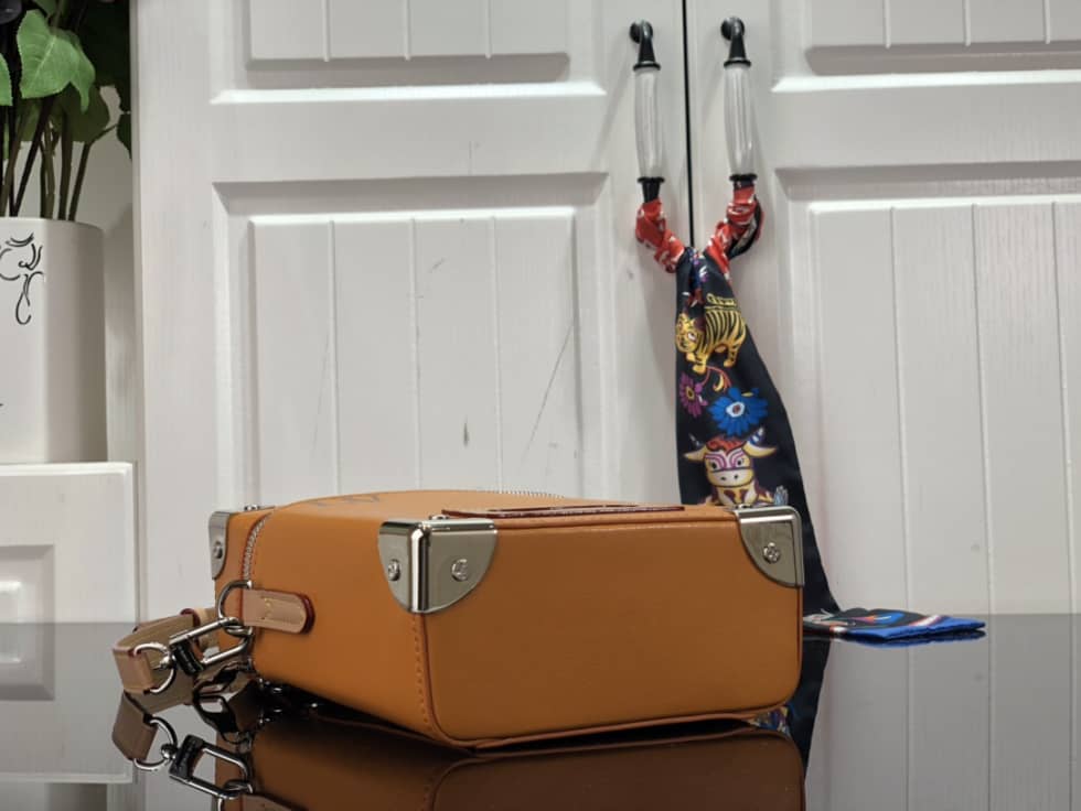 Louis Vuitton Vertical Box Trunk Saffron Yellow M59666 Replica Shoulder Bag